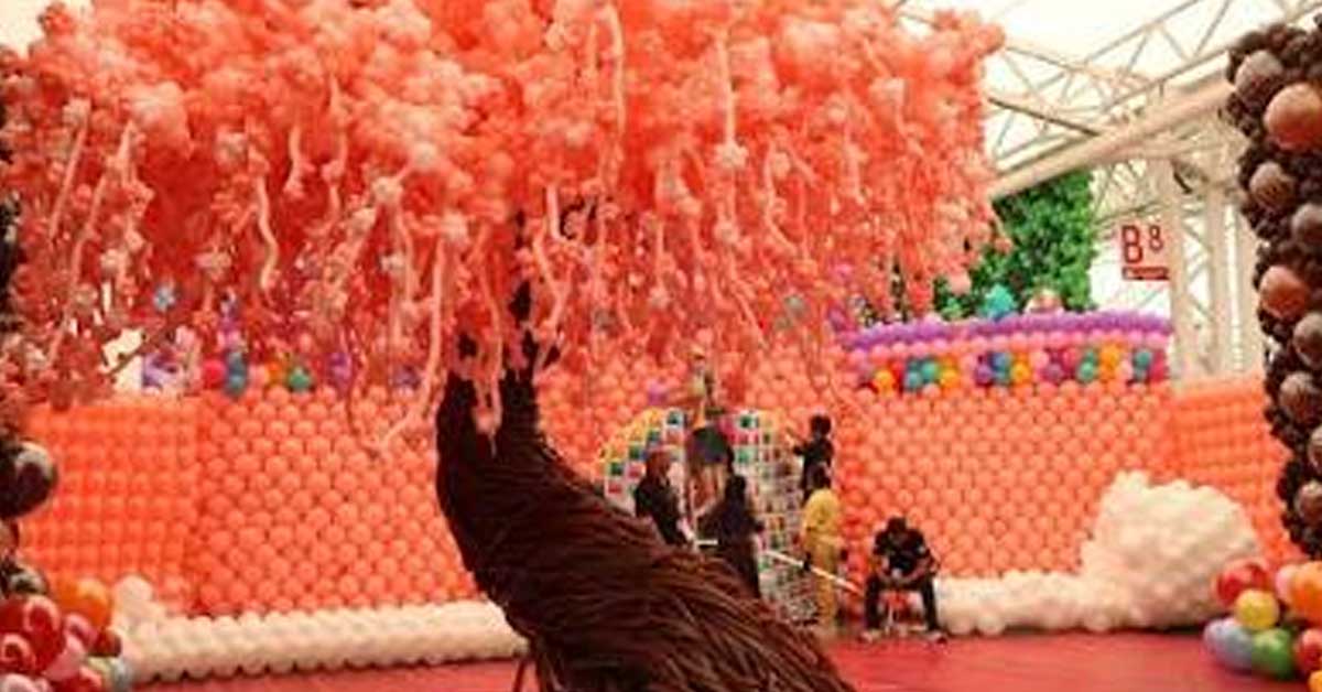 Jalisco rompe récord Guinness: 945,321 globos dan vida a la fábrica de Willy Wonka en Zapopan